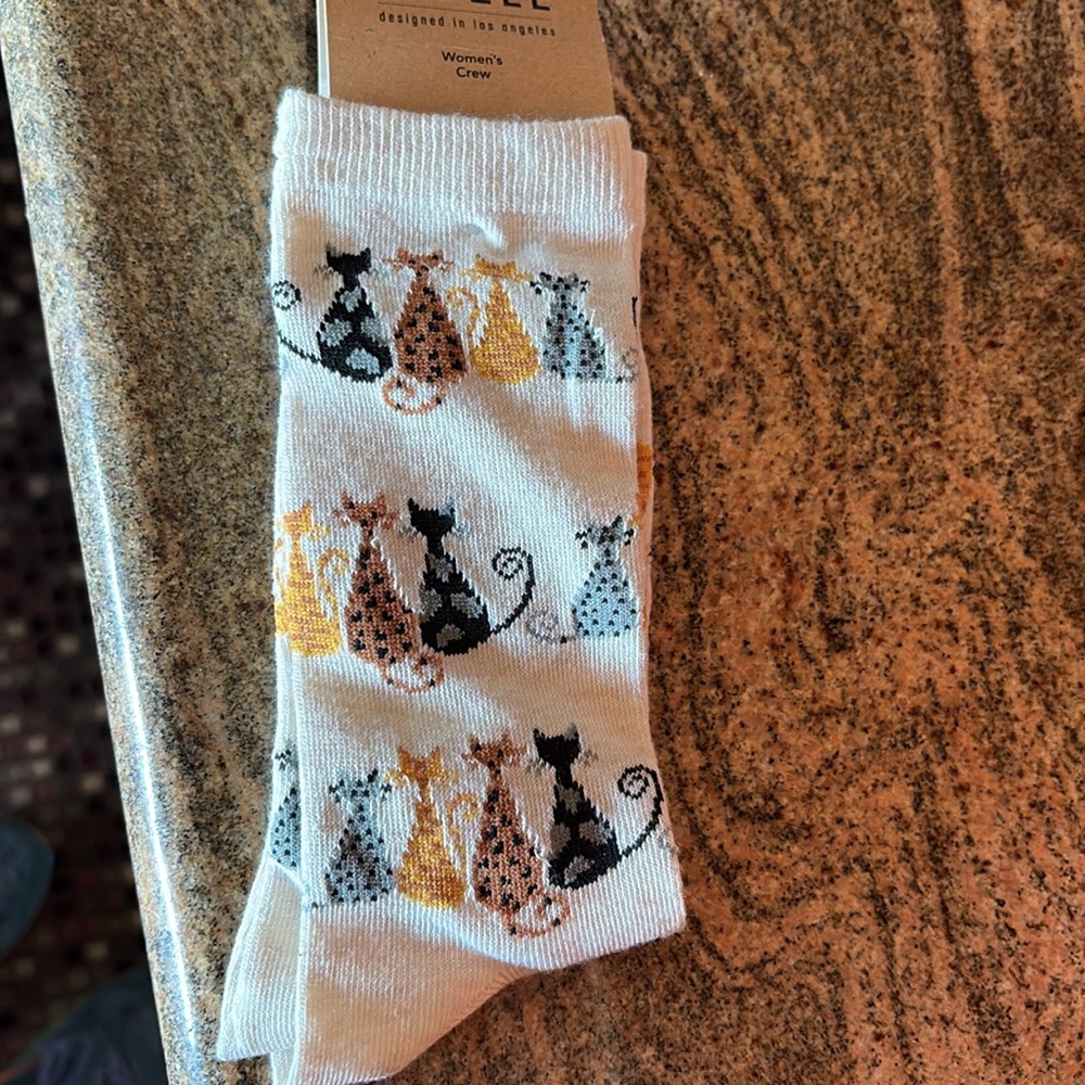 K. Bell Cat Patterned Socks - Picture 2 of 8